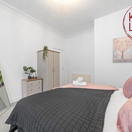 Bute Apartment By Klass Living Coatbridge Luaran gambar